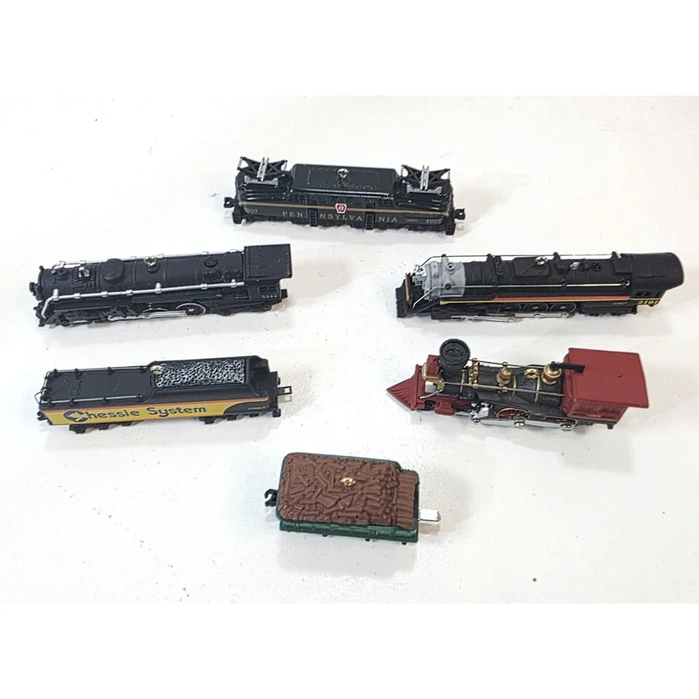 Vintage Hallmark Lionel Train Christmas Ornaments 6 Piece Lot 1998 to 2001